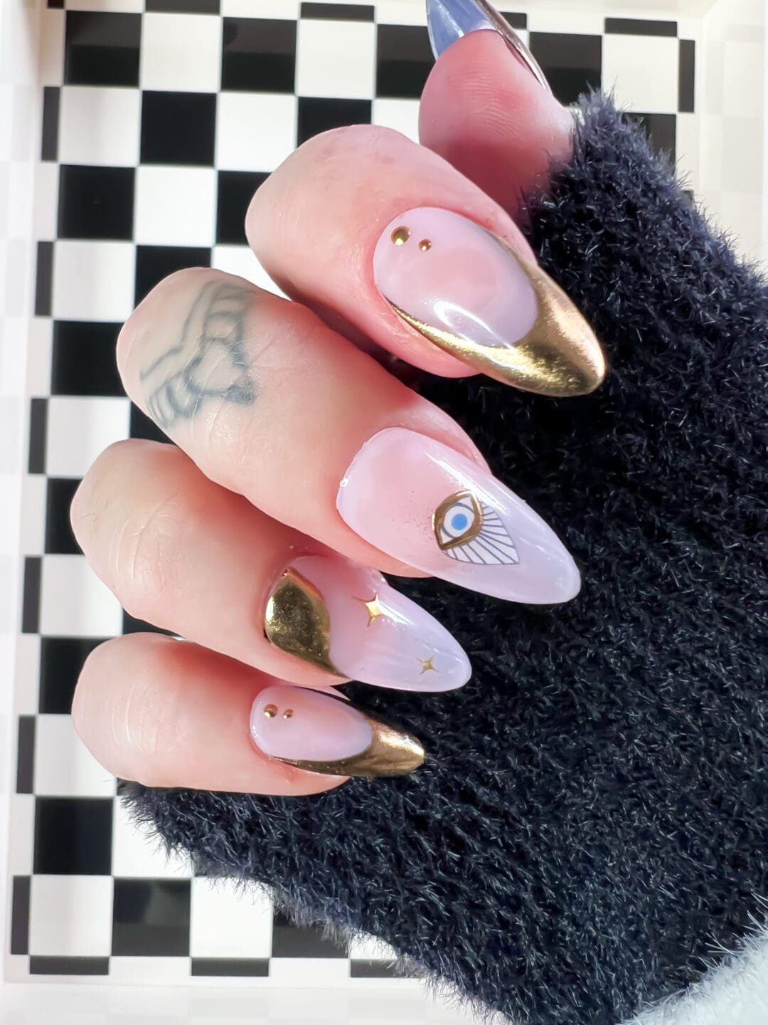 Golden Eye | Custom Press On Nails