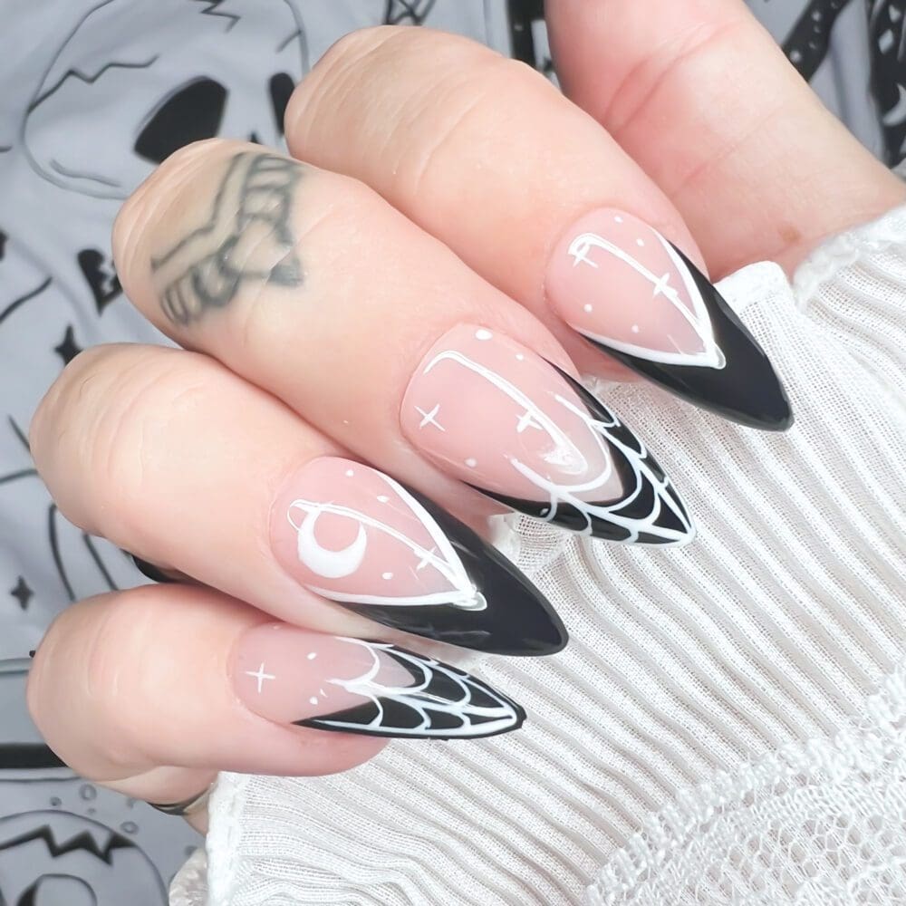 Caught In A Web | Custom Press On Nails