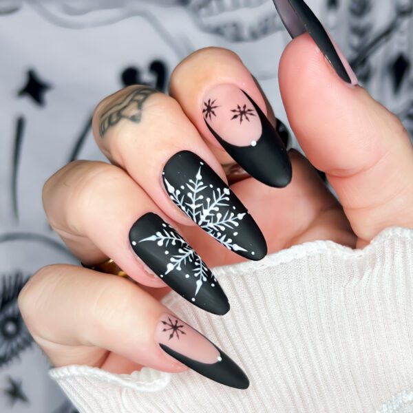 Black goth Christmas press on nails, snowflake, silver, chrome Soul of Stevie