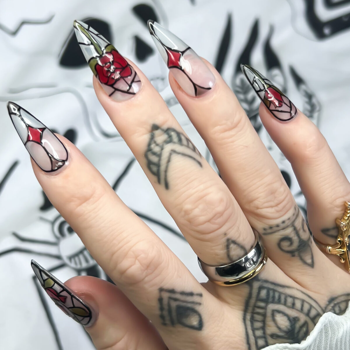 rose-stained-glass-nails-soul-of-stevie-alternative-goth-witchy-nails (2)